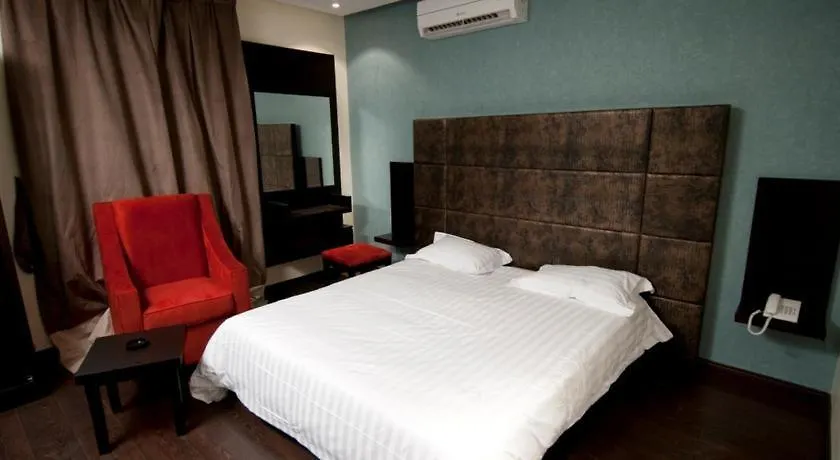 الرياض Dior For Hotel'S Apartment المملكة العربية السعودية